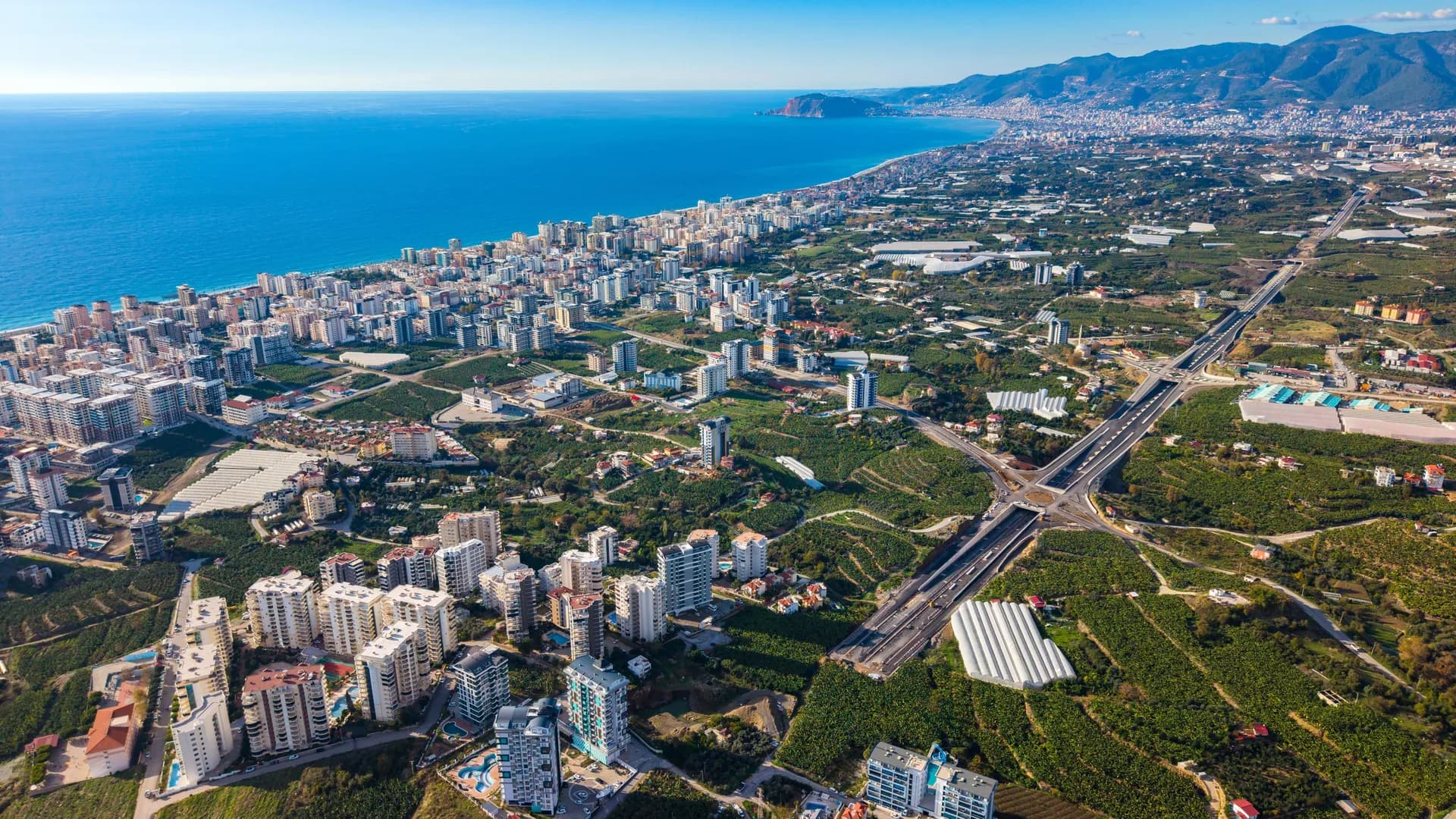 Sky-Reaching Premium Residences · Mahmutlar, Alanya